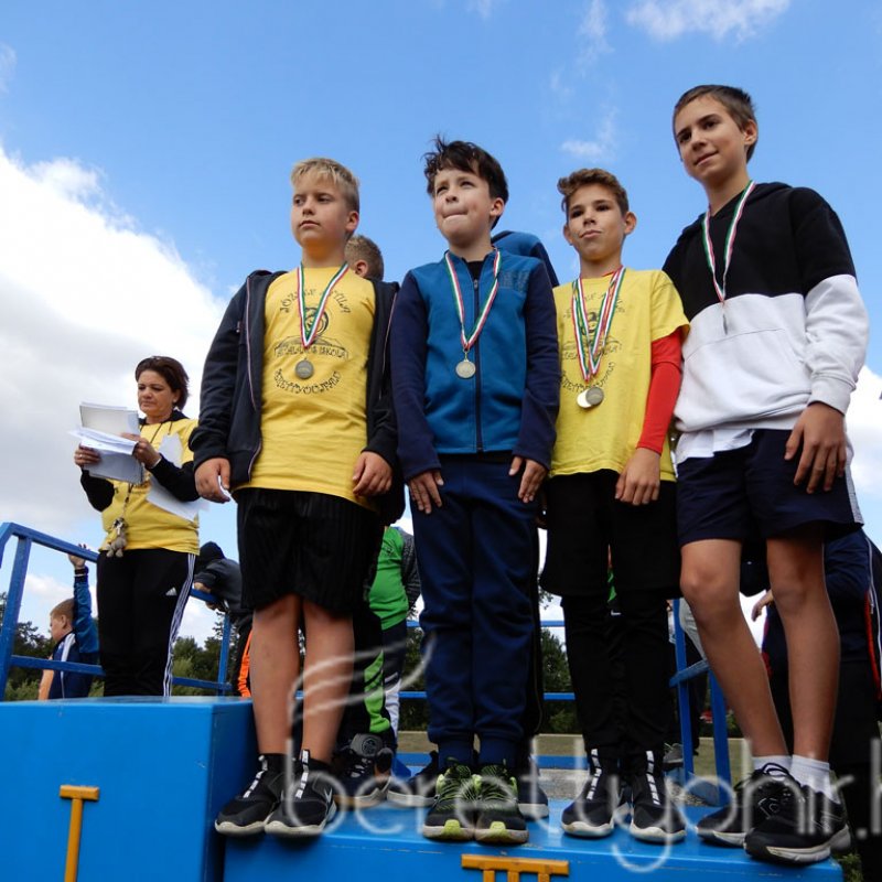 Mezei futóbajnokság Berettyóújfaluban 123